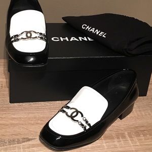 CHANEL Black & White Patent Leather Shoes